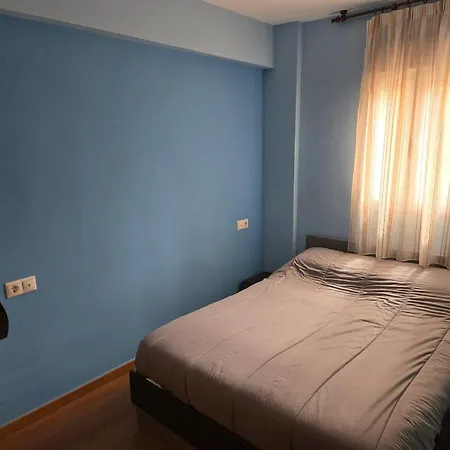 Comfortable In With Balcony And View 81 M² * マラガ