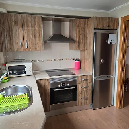 Comfortable In With Balcony And View 81 M² アパート マラガ