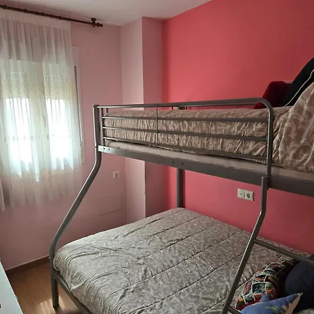 Comfortable In With Balcony And View 81 M²
